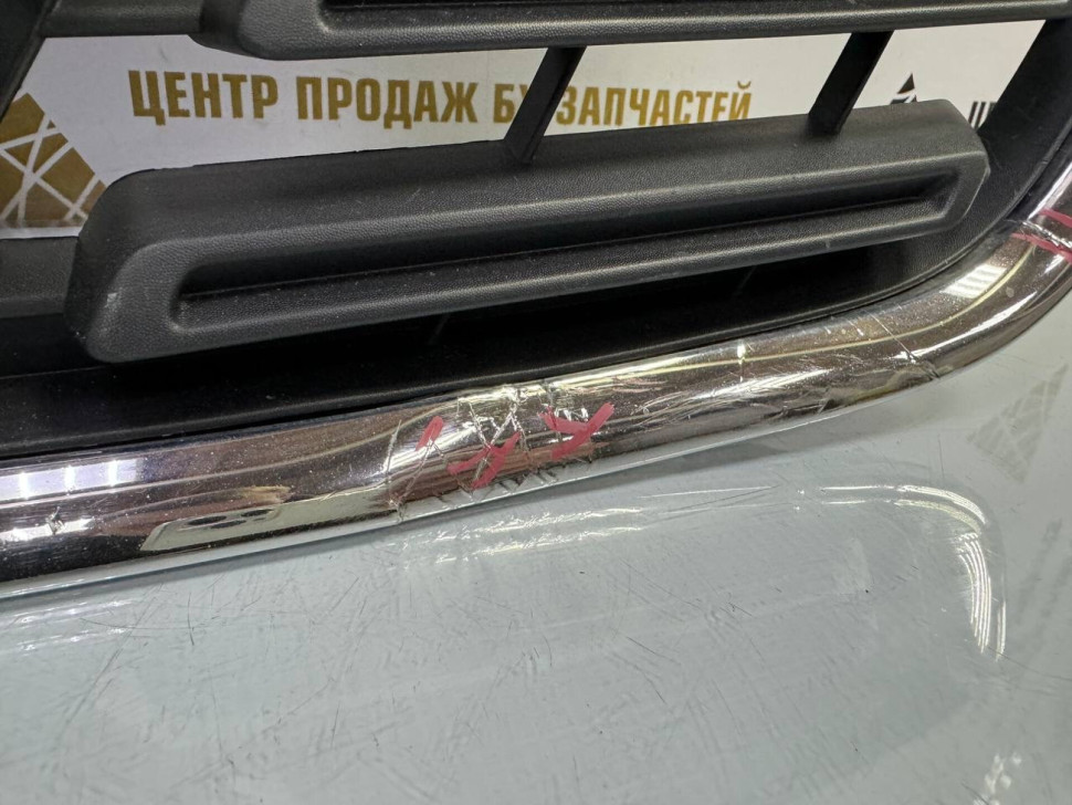 Решетка радиатора Renault Logan 2 рестайлинг OEM 623105887R Решетка радиатора Renault Logan 2 рестайлинг OEM 623105887R