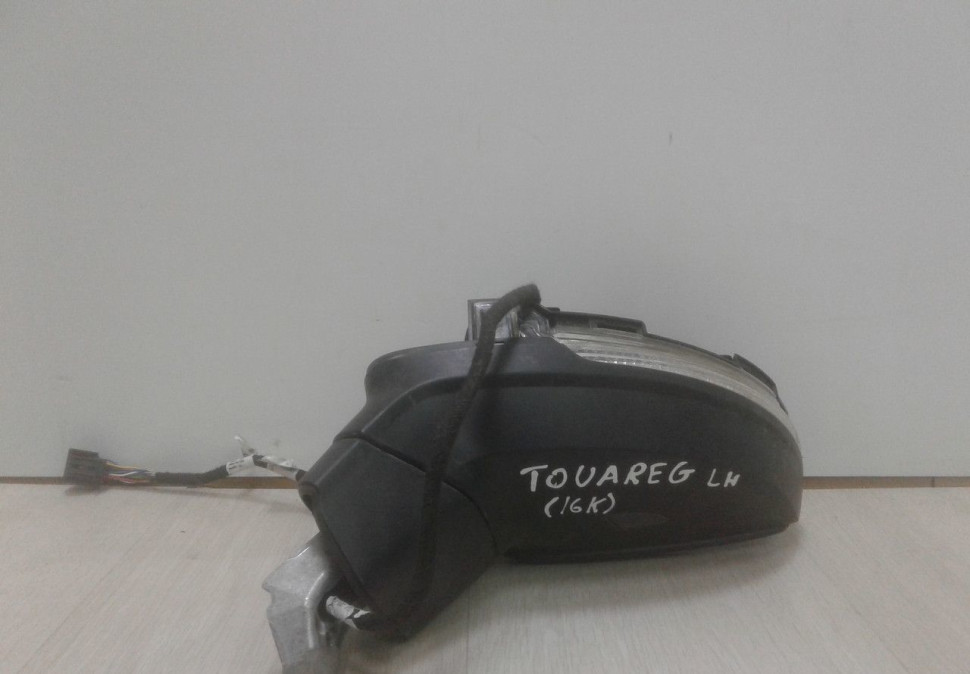Зеркало левое Volkswagen Touareg 3 (16 контактов) Зеркало левое Volkswagen Touareg 3 (16 контактов)
