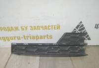 Решетка переднего бампера правая бу Skoda Octavia A7 рестайлинг OEM 5E0807682G