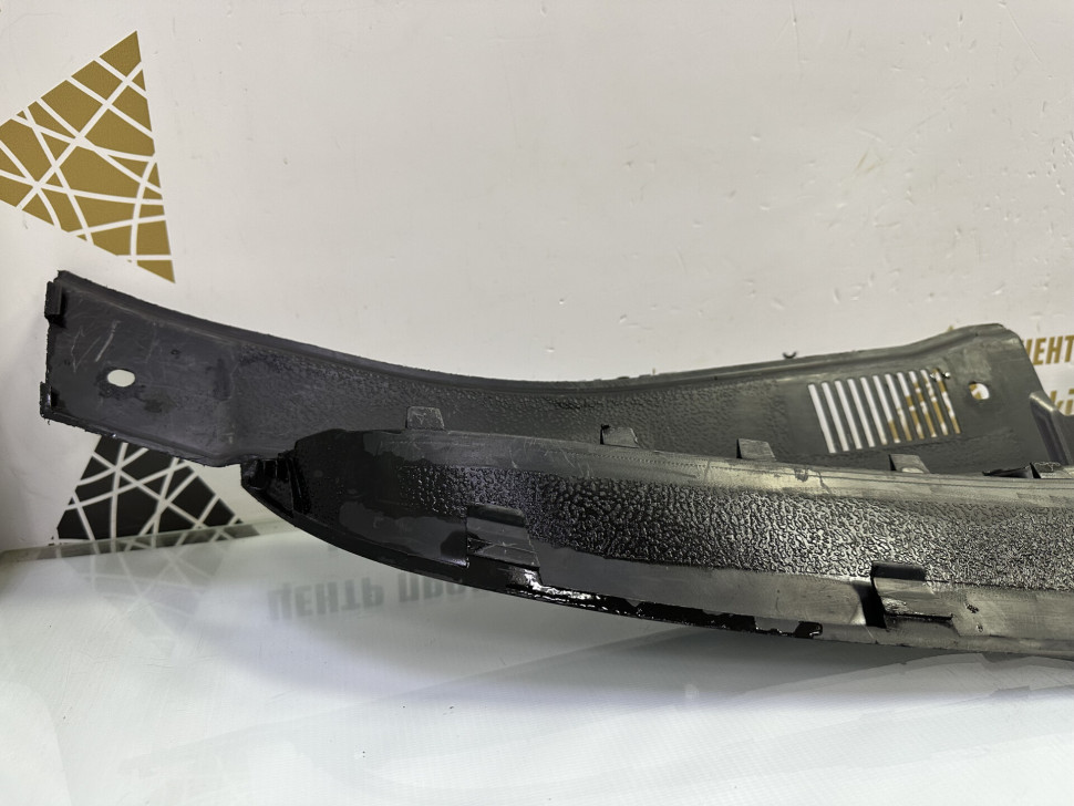 Решетка радиатора Hyundai i30 1 рестайлинг 2010 OEM 863512R500 Решетка радиатора Hyundai i30 1 рестайлинг 2010 OEM 863512R500