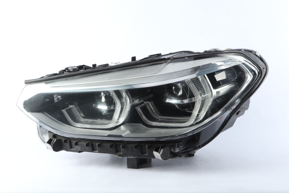 Фара ЛЭД LED адаптив левая BMW X3 G01 OEM 63117466125