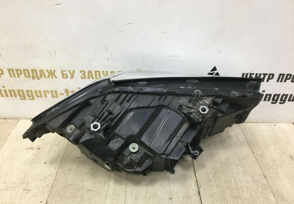 Фара ЛЭД LED не адаптив левая BMW 5 G30 OEM 7439199 Фара ЛЭД LED не адаптив левая BMW 5 G30 OEM 7439199