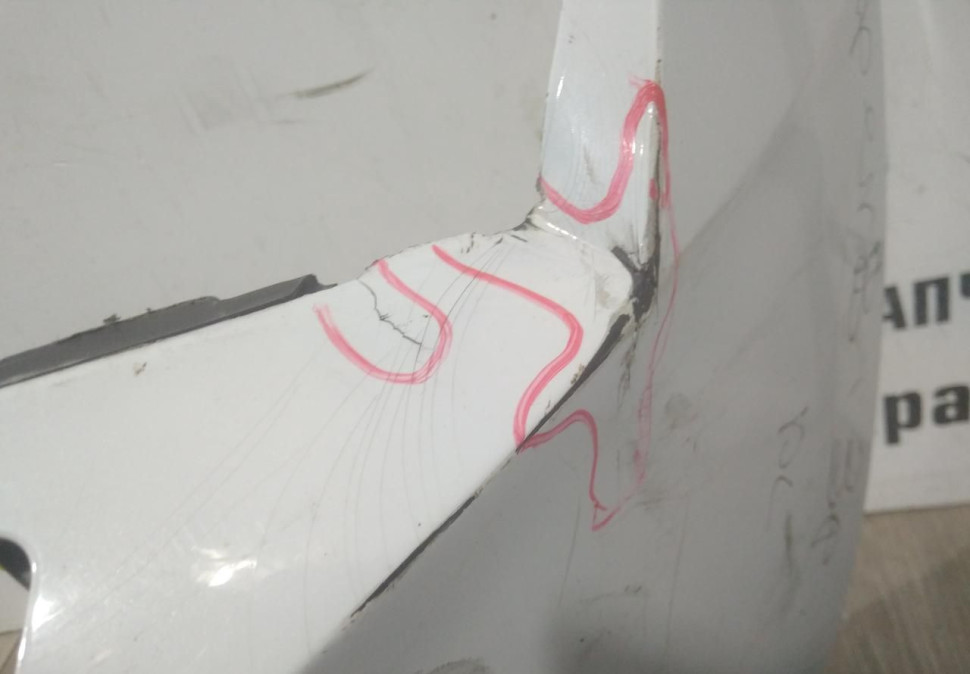 Бампер передний бу Skoda Superb 3 OEM 3V0807221