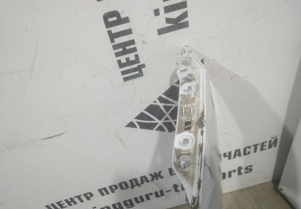 Бампер передний бу Skoda Superb 3 OEM 3V0807221