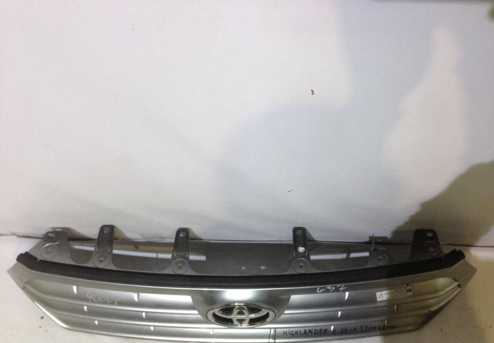 Решетка радиатора Toyota Highlander 2 oem 5311148110 (скл-3) Решетка радиатора Toyota Highlander 2 oem 5311148110 (скл-3)