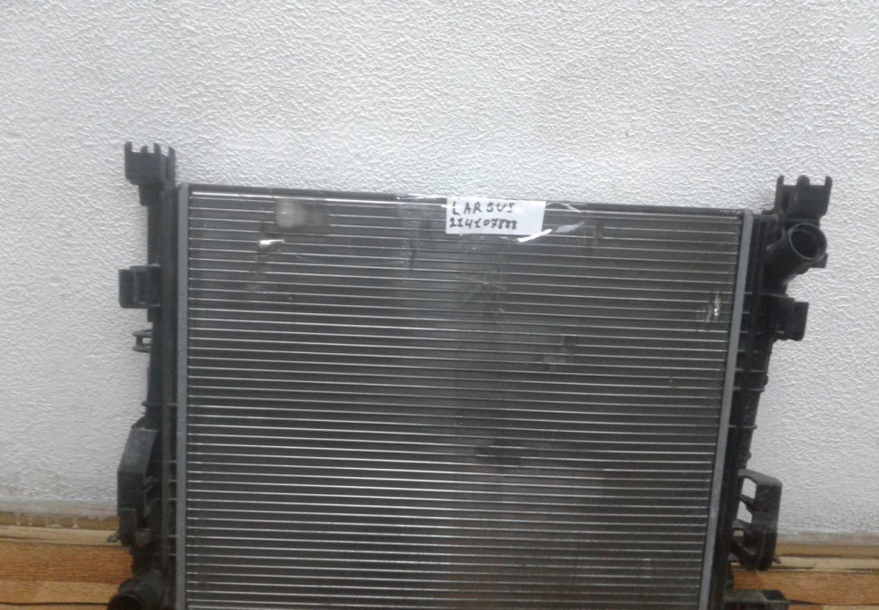 Радиатор охлаждения Lada Largus oem 214107888 (скл-3)