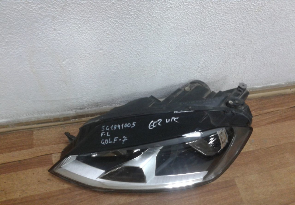 Фара левая Volkswagen Golf 7 oem 5g1941005 (после ремонта) Фара левая Volkswagen Golf 7 oem 5g1941005 (после ремонта)