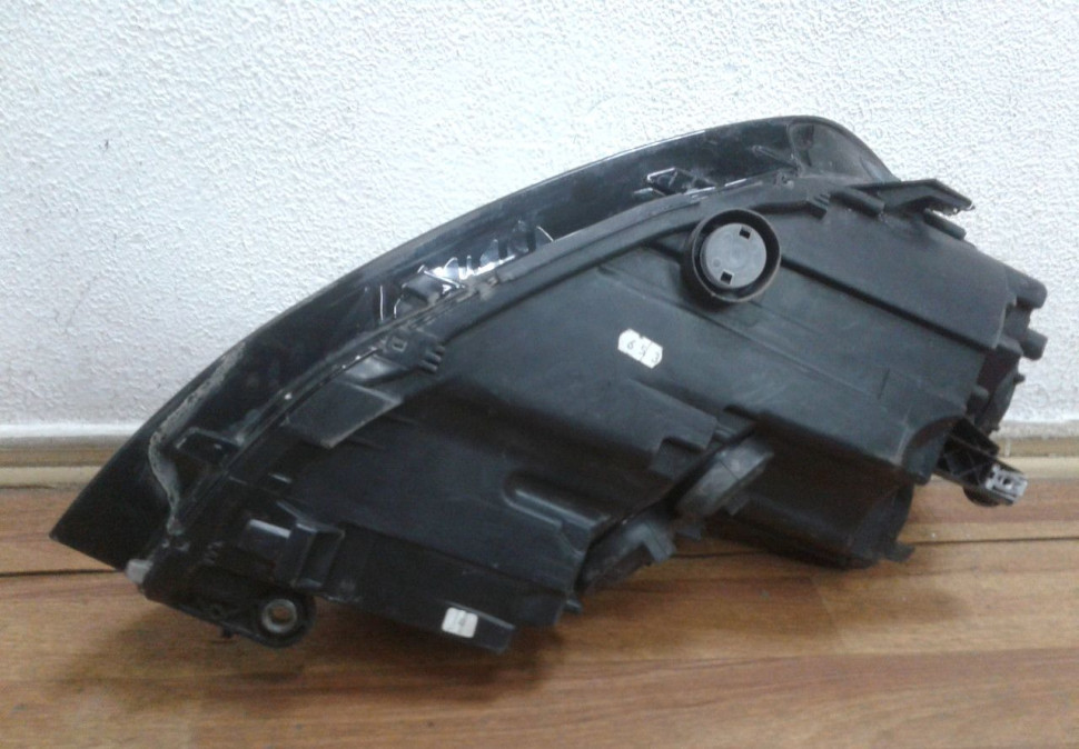 Фара левая Volkswagen Golf 7 oem 5g1941005 (после ремонта) Фара левая Volkswagen Golf 7 oem 5g1941005 (после ремонта)