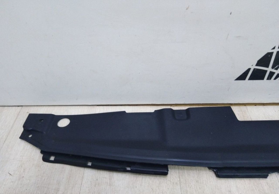 Накладка передней панели Hyundai Solaris 1 дорест oem 863521R000 Накладка передней панели Hyundai Solaris 1 дорест oem 863521R000