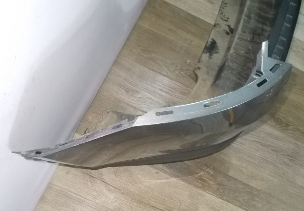 Бампер задний бу Skoda Kodiaq OEM 565807421 (скл-5)