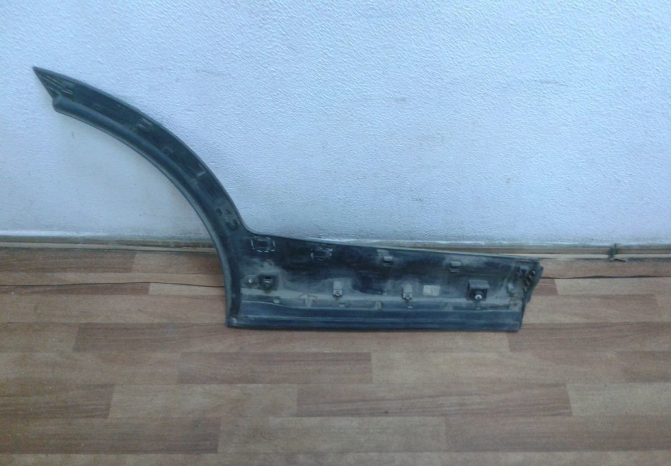 Молдинг двери задний левый Hyundai Santa Fe 3 oem 877312w000 (дефект) Молдинг двери задний левый Hyundai Santa Fe 3 oem 877312w000 (дефект)