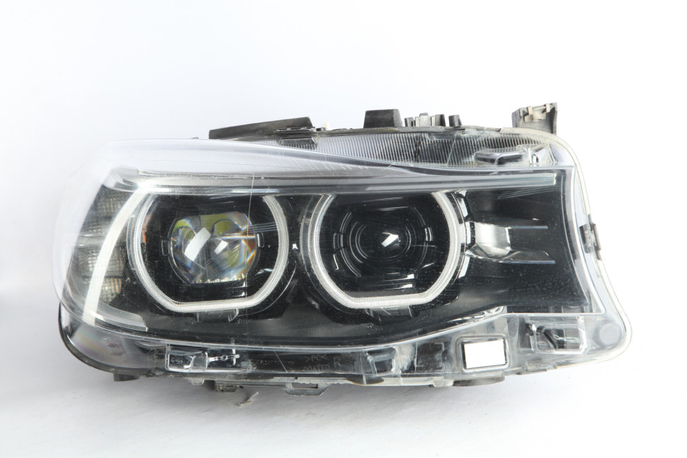 Фара ЛЭД LED правая бу BMW 3 F34 GT OEM 63117498926
