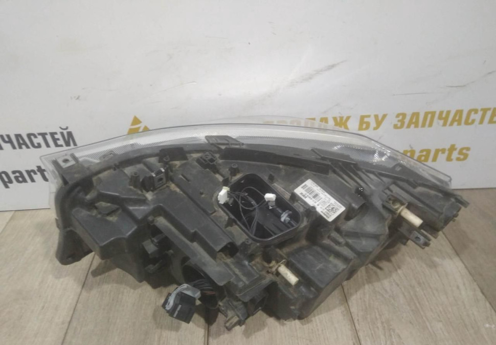 Фара ЛЭД LED правая бу BMW 3 F34 GT OEM 63117498926