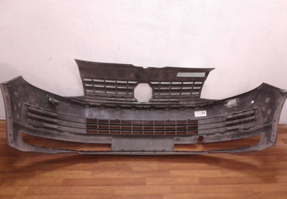 Бампер передний Volkswagen Transporter T6 oem 7e0807221