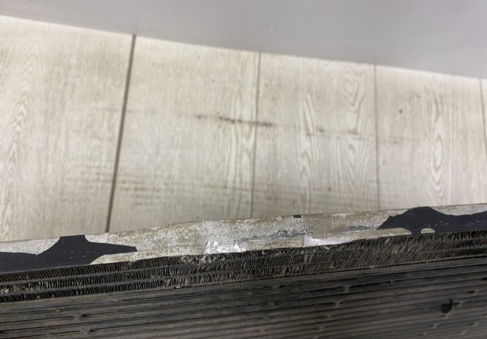 Радиатор кондиционера Volkswagen Jetta 6 2011-2018 oem 5C0820411E Радиатор кондиционера Volkswagen Jetta 6 2011-2018 oem 5C0820411E