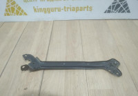 Кронштейн передней панели правый бу Skoda Superb 3 OEM 3V0806930
