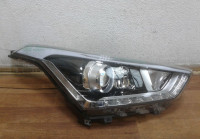 Фара правая Hyundai Creta oem 92102m0100 (потерт)