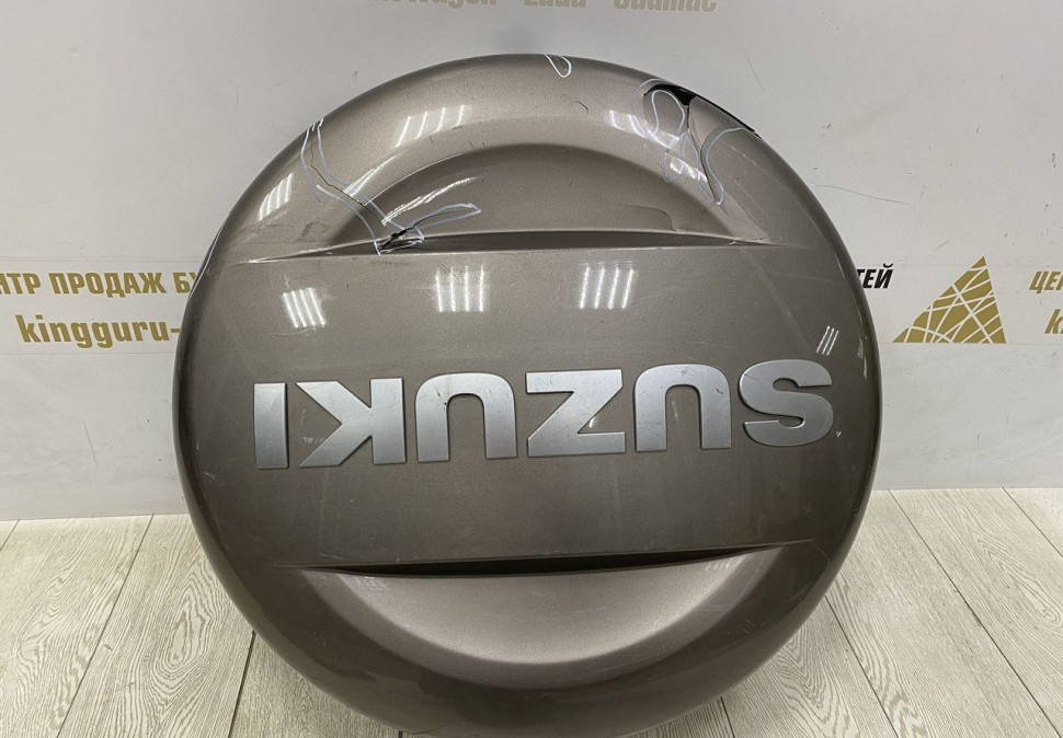 Крышка запасного колеса Suzuki Grand Vitara OEM 7282165JT0