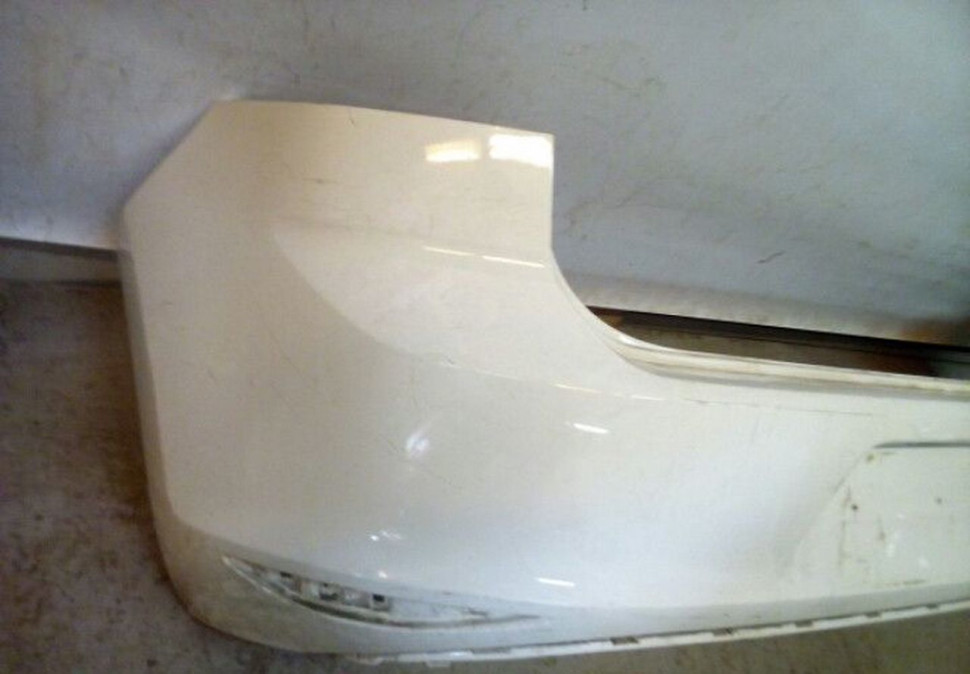 Бампер задний Volkswagen Golf 7 Oem 5G6807421 Бампер задний Volkswagen Golf 7 Oem 5G6807421