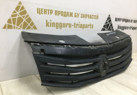 Решетка радиатора Renault Sandero 1 OEM 8200925718