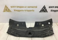 Решетка радиатора Renault Sandero 1 OEM 8200925718