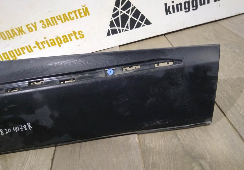 Молдинг двери передний правый бу Renault Kaptur OEM 808204078R