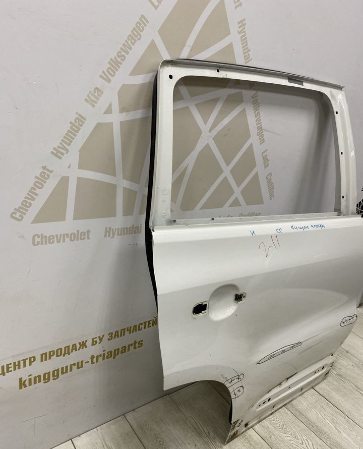 Дверь задняя правая Volkswagen Tiguan 1 07-16 oem 5N0833056A