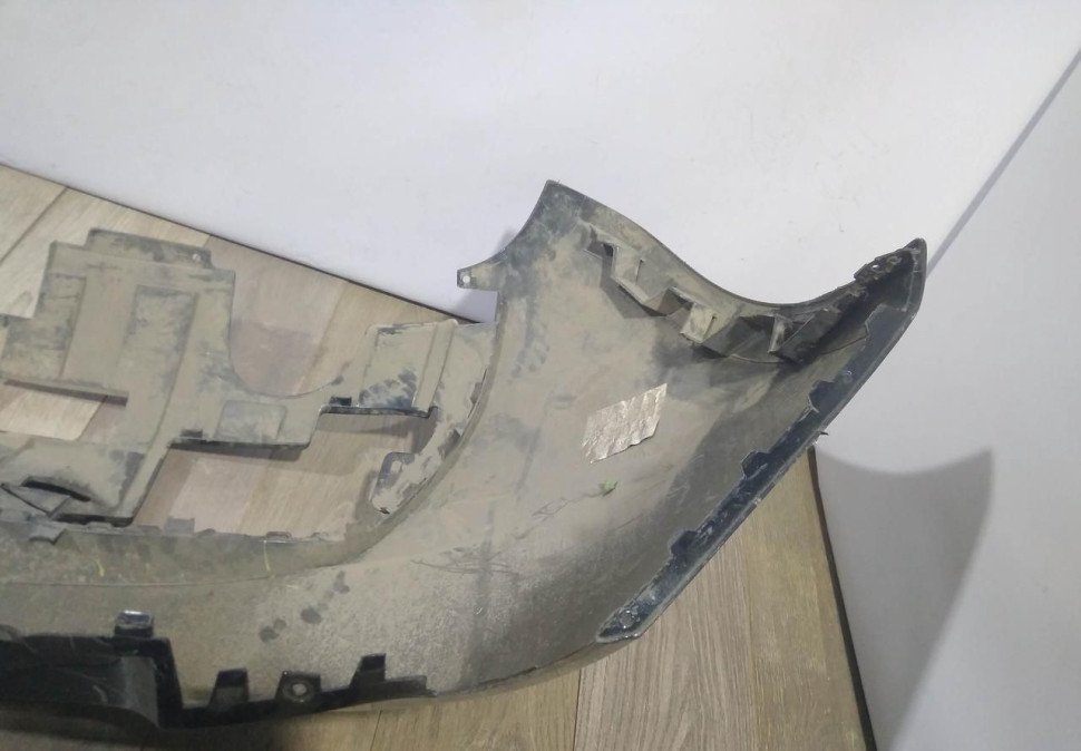 Бампер задний Opel Astra J3 OEM 13266075 Бампер задний Opel Astra J3 OEM 13266075