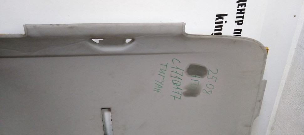 Обшивка крыши потолка Volkswagen Tiguan 1 oem 5N0867501DL Обшивка крыши потолка Volkswagen Tiguan 1 oem 5N0867501DL