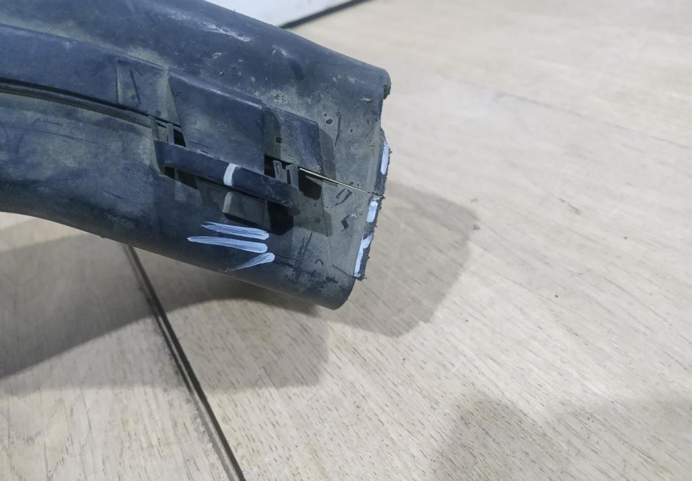 Воздуховод тормозного механизма левый бу BMW 3 F30 OEM 51747255417 Воздуховод тормозного механизма левый бу BMW 3 F30 OEM 51747255417