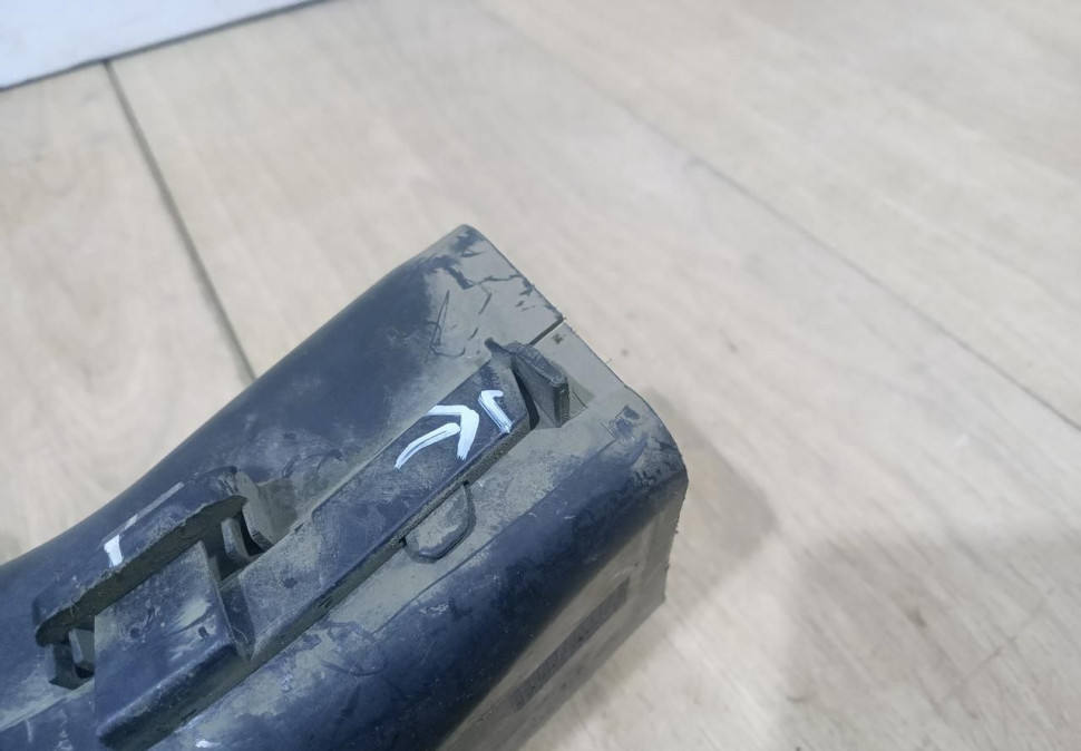 Воздуховод тормозного механизма левый бу BMW 3 F30 OEM 51747255417 Воздуховод тормозного механизма левый бу BMW 3 F30 OEM 51747255417