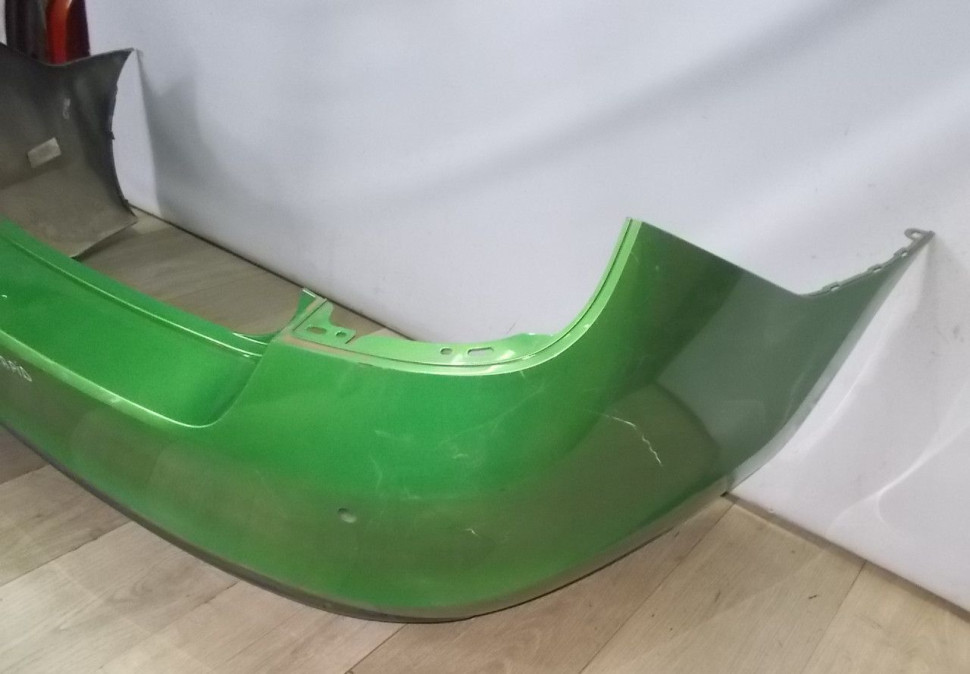 Бампер задний бу Skoda Rapid OEM 60U807421B