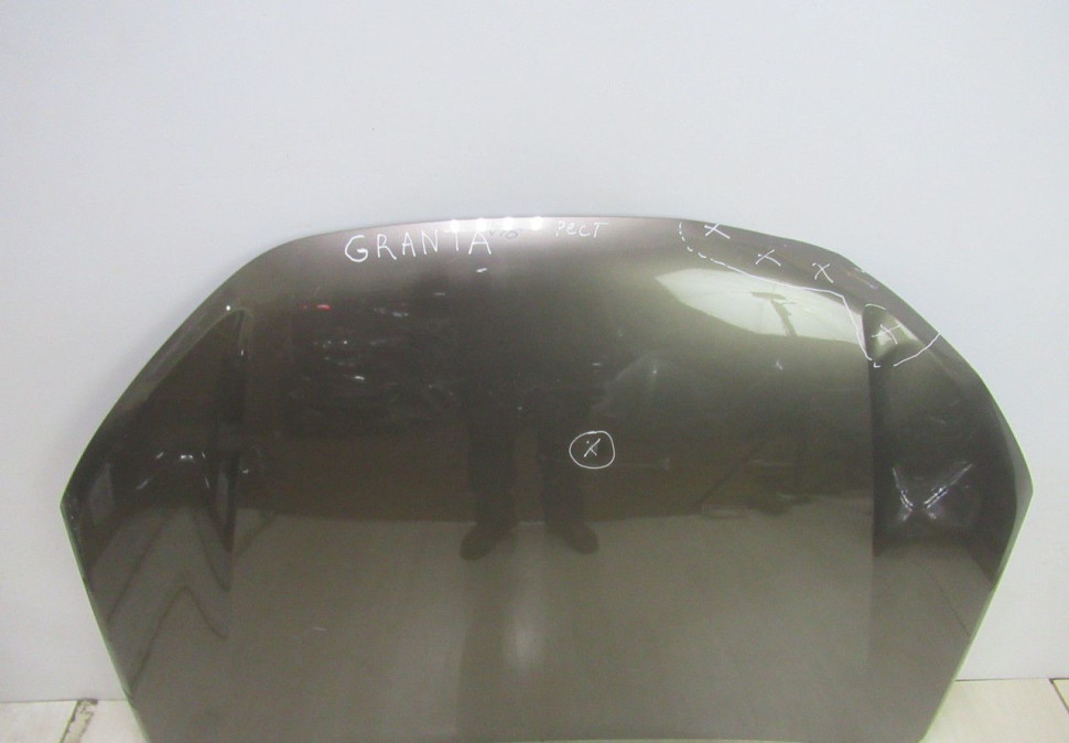 Капот Lada Granta рест oem 21908402010000 (вмятина) (скл-3)