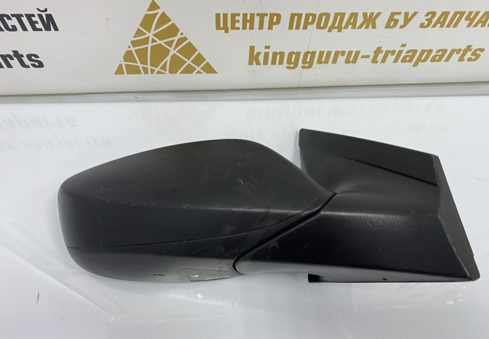 Зеркало правое 5k Hyundai Solaris 1 2010 OEM 867204L020CA