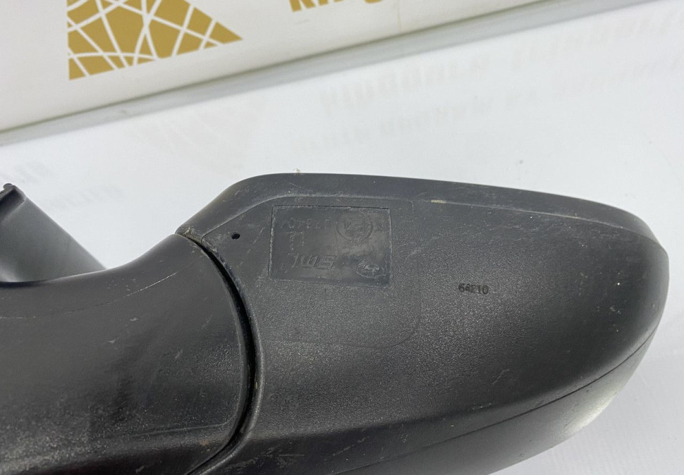 Зеркало правое 5k Hyundai Solaris 1 2010 OEM 867204L020CA