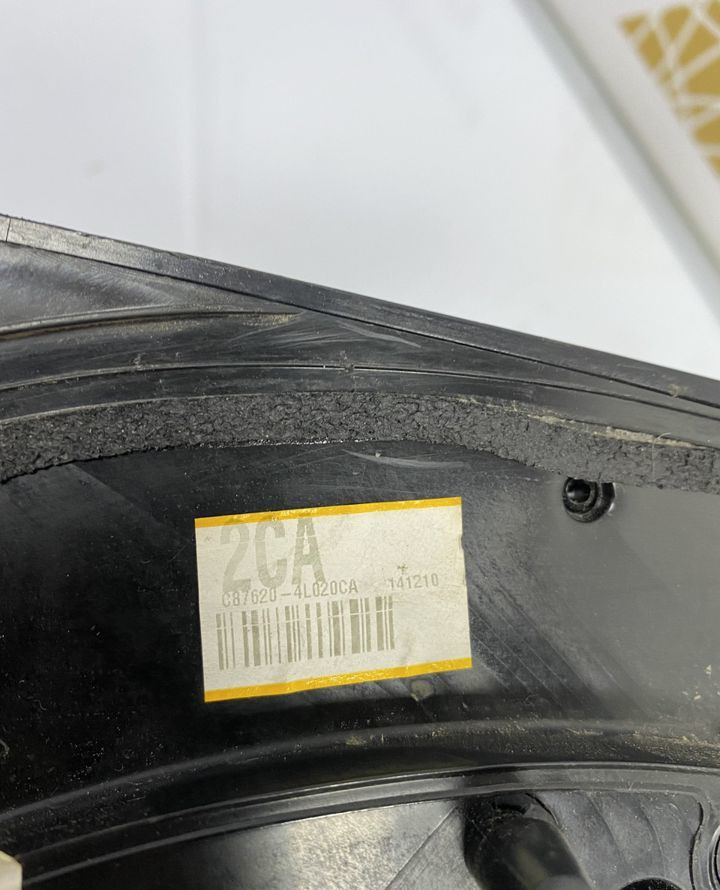Зеркало правое 5k Hyundai Solaris 1 2010 OEM 867204L020CA