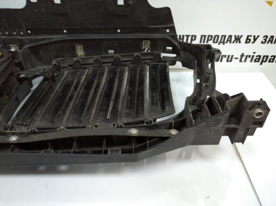 Жалюзи воздуховода BMW X3 G01 OEM 51137497227 749722705