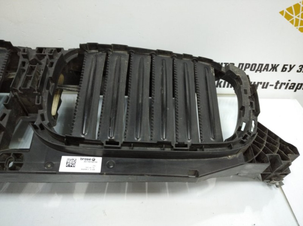 Жалюзи воздуховода BMW X3 G01 OEM 51137497227 749722705