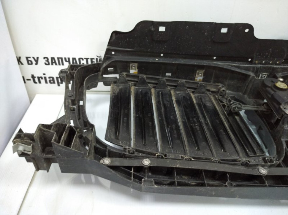 Жалюзи воздуховода BMW X3 G01 OEM 51137497227 749722705