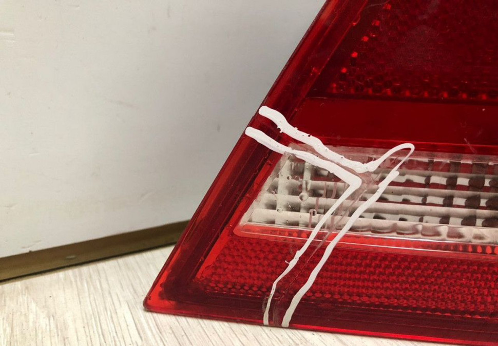 Фонарь левый Volkswagen Touareg NF (10>) oem 7P6945095F Фонарь левый Volkswagen Touareg NF (10>) oem 7P6945095F