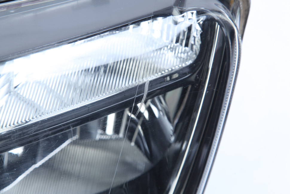 Фара левая бу Renault Duster рестайлинг OEM 260605020R