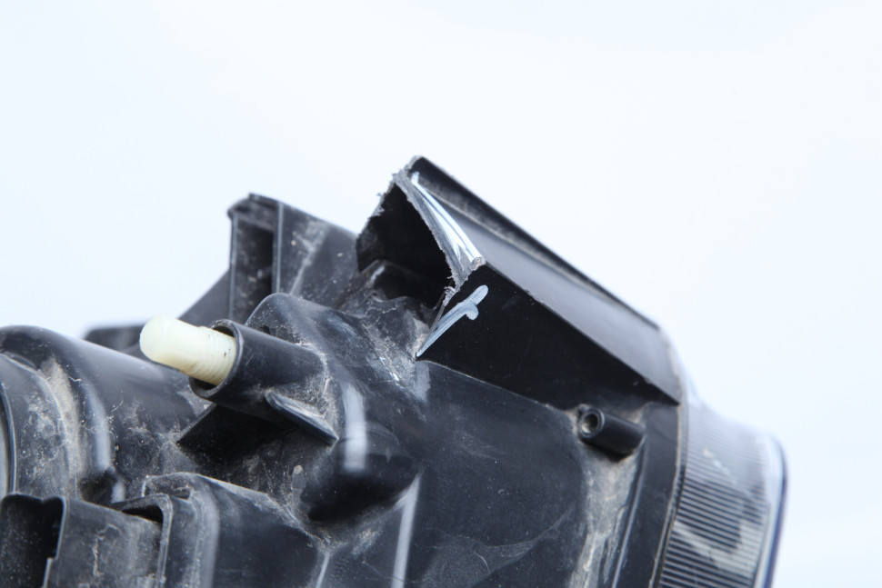 Фара левая бу Renault Duster рестайлинг OEM 260605020R