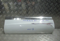 Молдинг двери задний правый Volkswagen Touareg NF R-Line oem 7p6853970