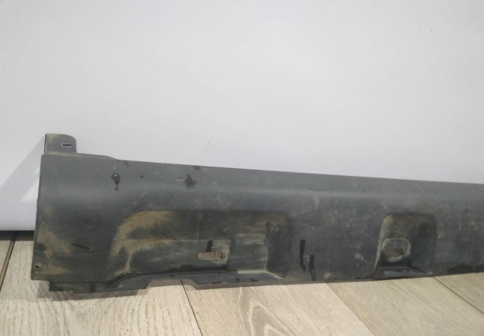 Порог левый бу Renault Sandero Stepway 2 OEM 764191761R Порог левый бу Renault Sandero Stepway 2 OEM 764191761R