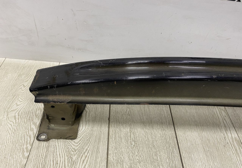 Усилитель заднего бампера Skoda Octavia A7 OEM 5E5807305C