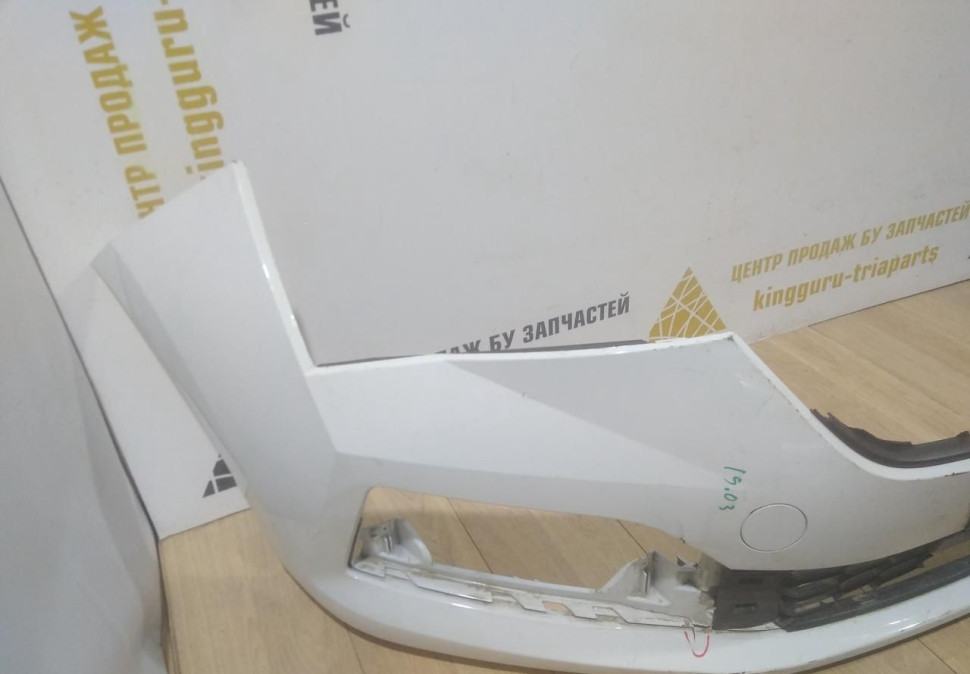 Бампер передний бу Skoda Rapid 2 OEM 60U807221M (В)