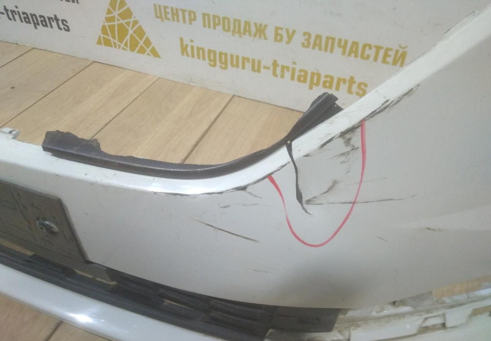 Бампер передний бу Skoda Rapid 2 OEM 60U807221M (В)