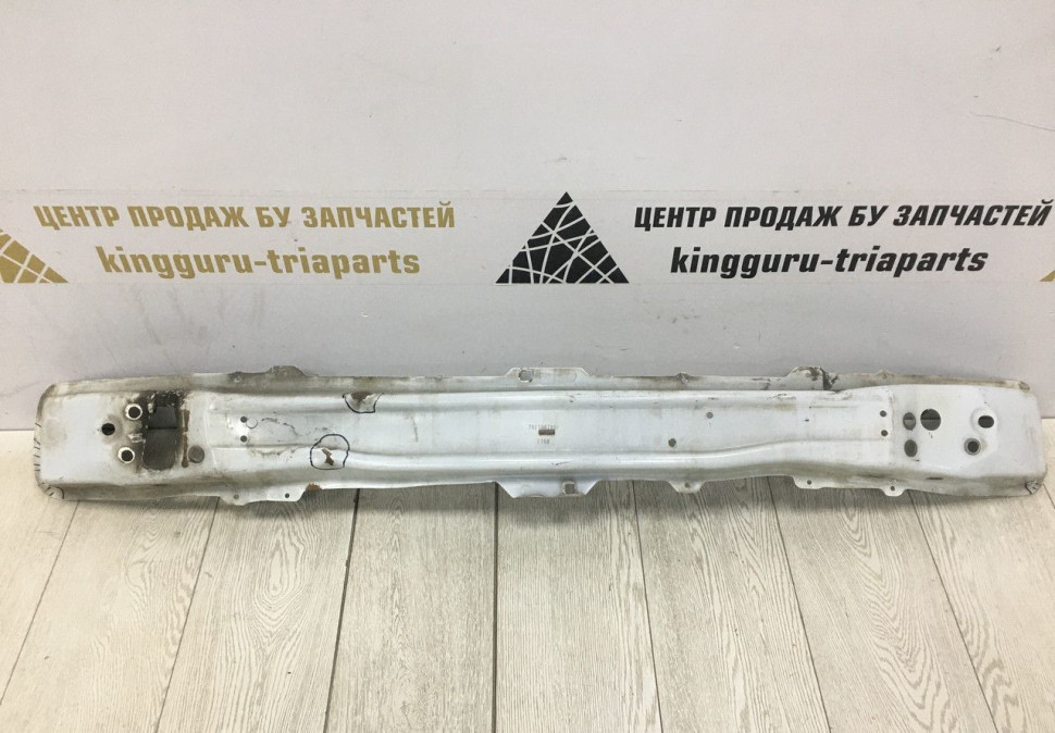 Усилитель переднего бампера Renault Logan 2 OEM 752100786R Усилитель переднего бампера Renault Logan 2 OEM 752100786R