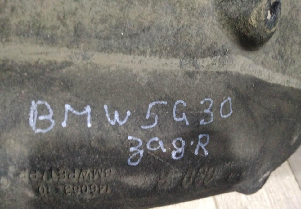 Подкрылок задний правый бу BMW 5 G30 OEM 51717351456