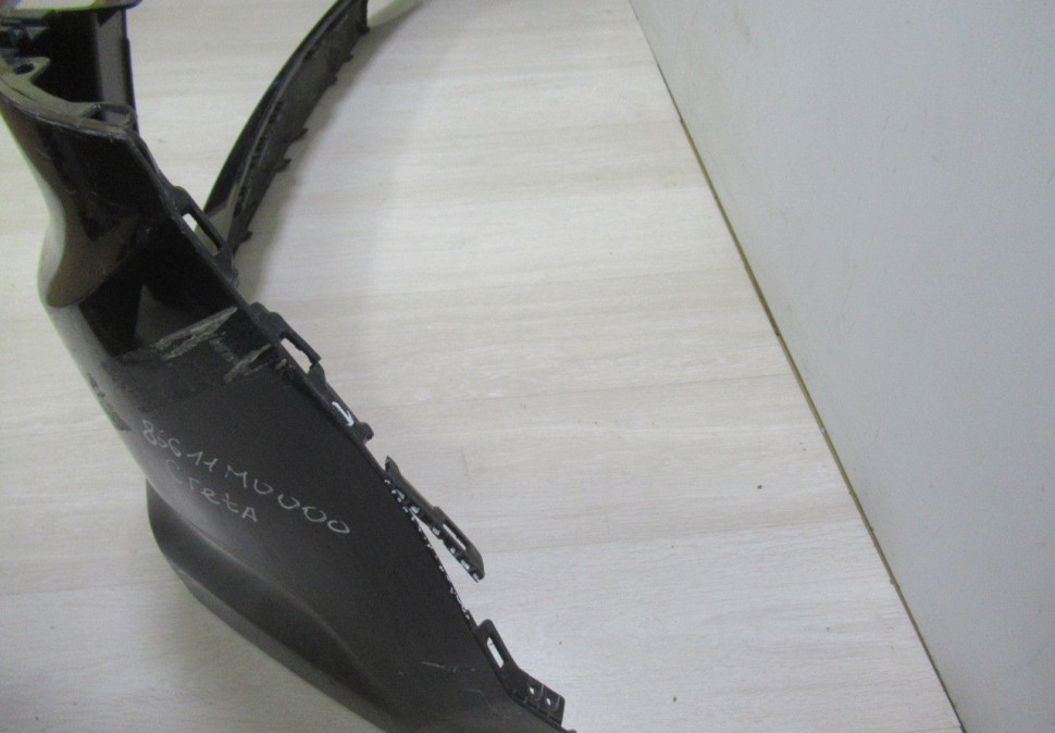 Бампер задний Hyundai Creta 16- oem 86611M0000 (трещ на бок крепл) (скл-3)